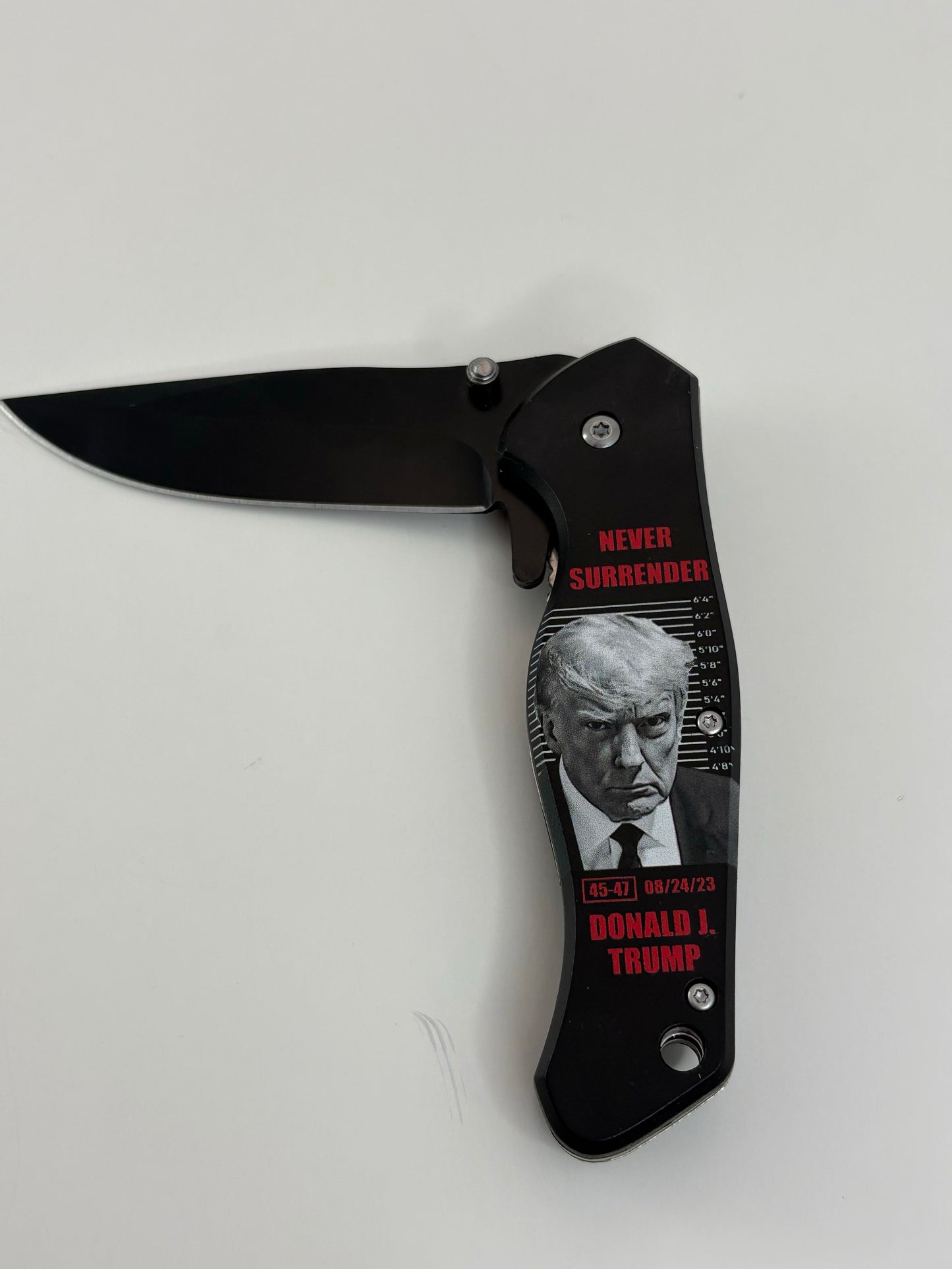 President Trump Knife - Never Give Up Pocket Knife