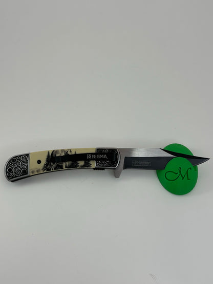 Sigma Ball Bearing Flipper Knife - Wolf Design